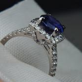 Beautiful! 14 kt W/G Ceylon Sapphire 2.50 ct & Diamond Ring GLI