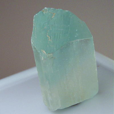 Teminated Spodumene Kunzite Hiddenite Crystal 90 ct  Litnon.com