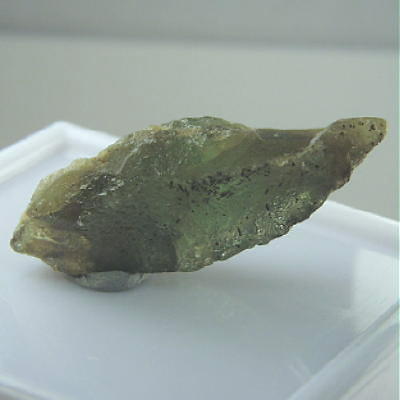  Rare DT Brazilianite Floater Crystal Specimen 51.87 ct  Litnon.com