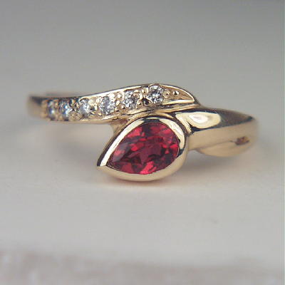 Fine Color Rubelite Tourmaline Diamond 14 kt Ring  Litnon.com