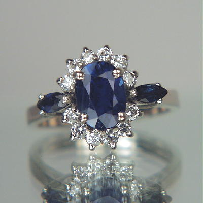 Royal Blue Ceylon Sapphire Diamond 14 kt Ring  Litnon.com