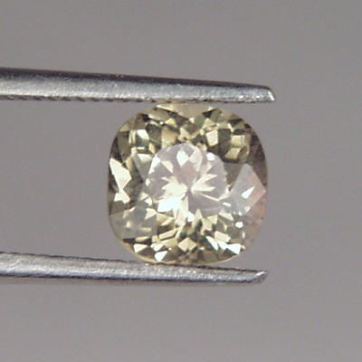 Rare Gem Quality Kornerupine Sri Lanka  Litnon.com