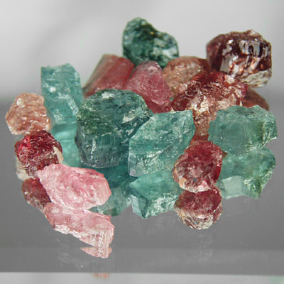 Color Mixed Tourmaline Rough Lot Namibia 88.21 ct  Litnon.com