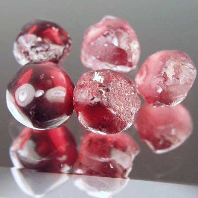 Quality Rhodolite Garnet Facet Rough Tanzania  Litnon.com