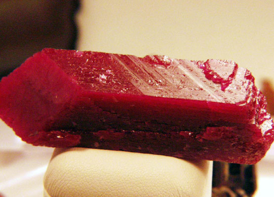 Huge Museum Ruby Crystal 315 ct Litnon.com