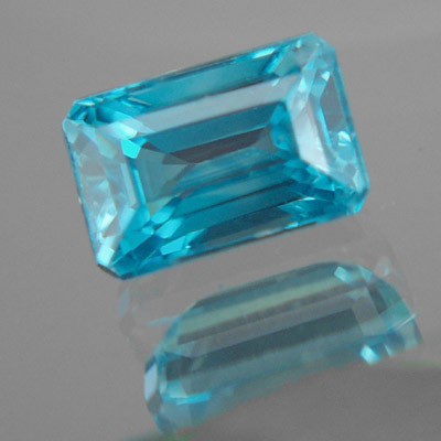 Special Cut And Color Blue Zircon 4.21 ct Litnon.com