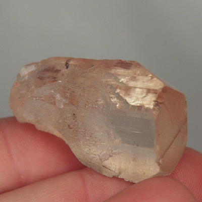 Color Precious Topaz Facet Rough Pakistan 135ct  Litnon.com