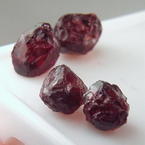 Rare Arizona Chrome Pyrope Ant Hill Garnet Facet Rough Litnon.com