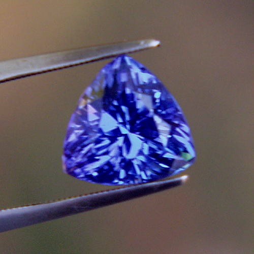 USA Cut Color and Quality Trillion Tanzanite 3.70ct  Litnon.com