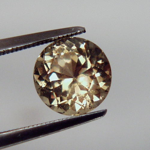 Rare Gem Quality Golden Kornerupine Sri Lanka  Litnon.com