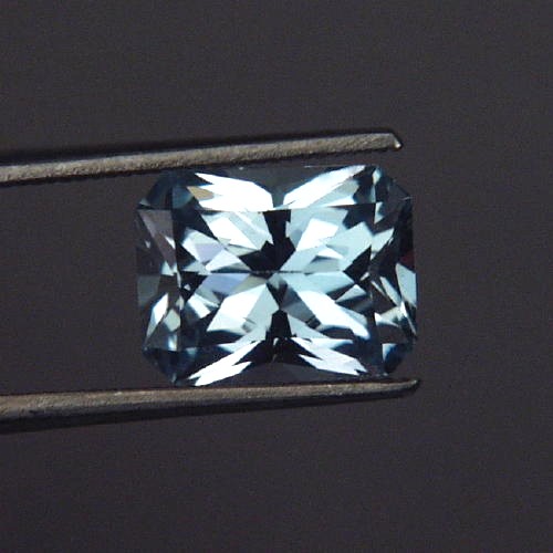 NR Top Cut Natural Color Blue Topaz 2.38 ct  Litnon.com