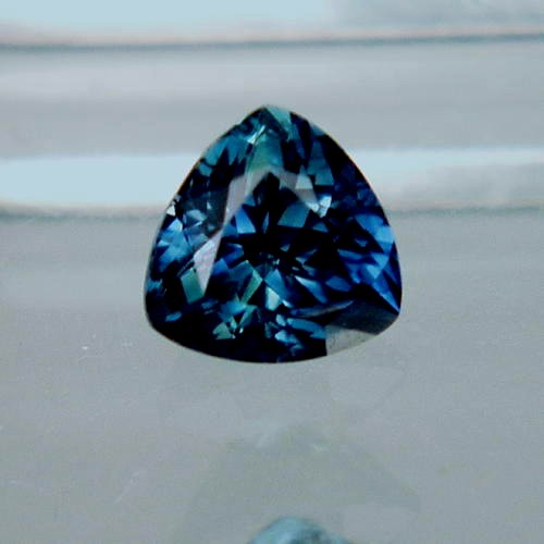 Rare Cut and Quality Untreated Blue Sapphire 2.90ct  Litnon.com