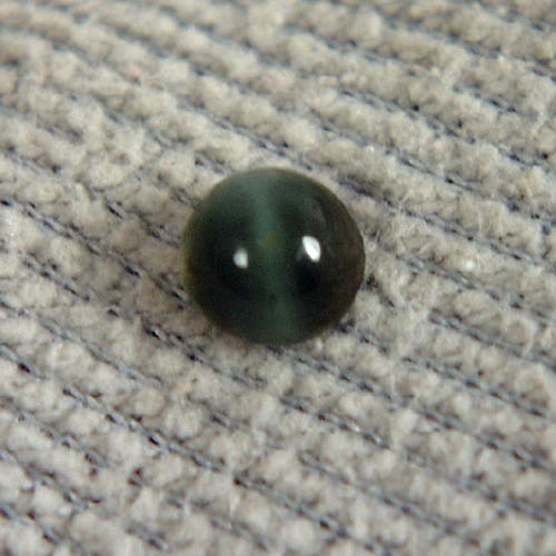 Extreme Rarity Cats Eye Russian Demantoid Garnet  Litnon.com