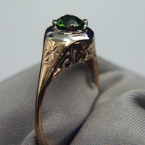 Antique 18kt Gold Russian Demantoid Garnet Ring  Litnon.com