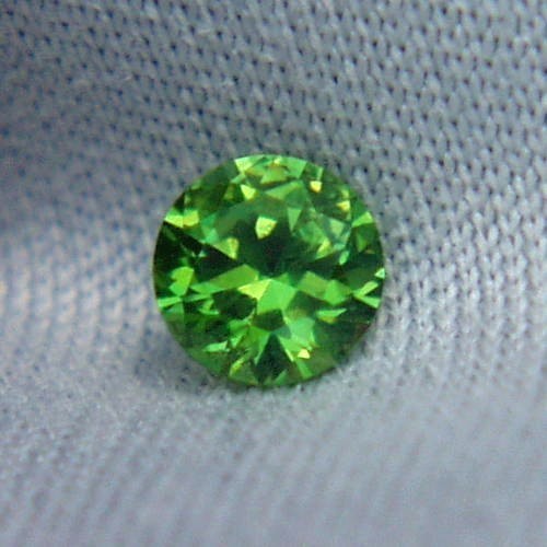  Top Gem Old Mine Russian Demantoid Garnet  Litnon.com