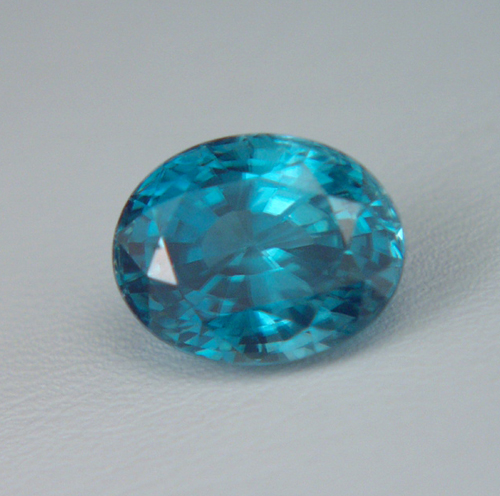 Top Gem Cambodian Blue Zircon 9.70 carats Litnon.com