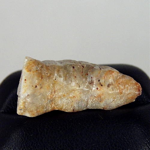 Terminated Corrundum Sapphire Crystal Sri Lanka  Litnon.com