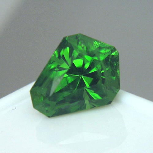 Special Gem Color Huge Pakistan Peridot 17.29ct  Litnon.com