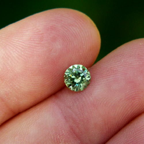 Top Gem Old Mine Russian Demantoid Garnet  Litnon.com