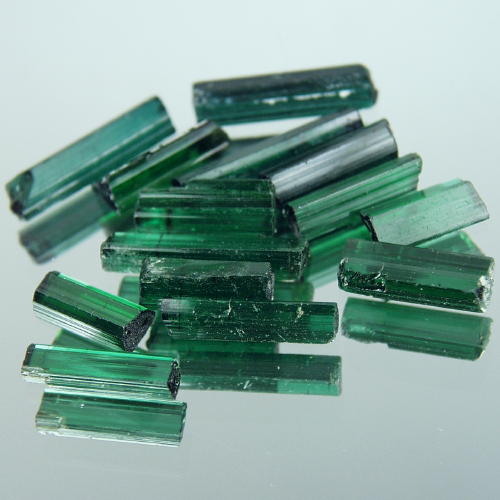 NR Fine Color Tourmaline Facet Rough Namibia 51ct  Litnon.com