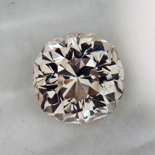 Quality Top Cut Russian Precious Topaz 16.25 ct  Litnon.com