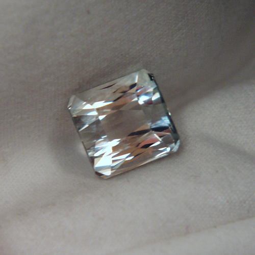 Rare White Achroite Tourmaline Nigeria 3.10 ct  Litnon.com