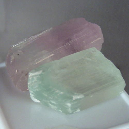 Spodumene Kunzite Specimen Crystals 325 ct  Litnon.com