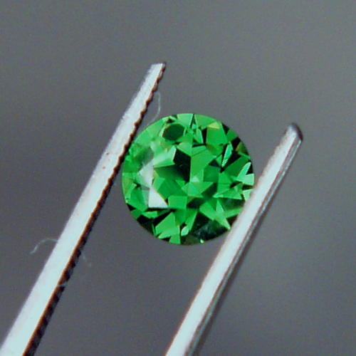  Top Gem Emerald Green Old Mine Russian Demantoid Garnet  Litnon.com