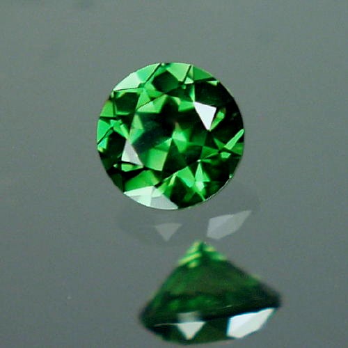  Top Gem Emerald Green Old Mine Russian Demantoid Garnet  Litnon.com