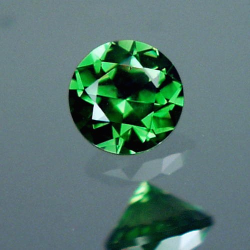  Top Gem Emerald Green Old Mine Russian Demantoid Garnet  Litnon.com