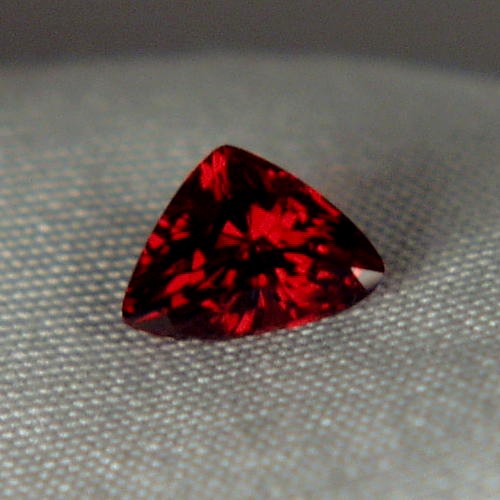 Deep Blood Red South East Asia Spinel  Litnon.com