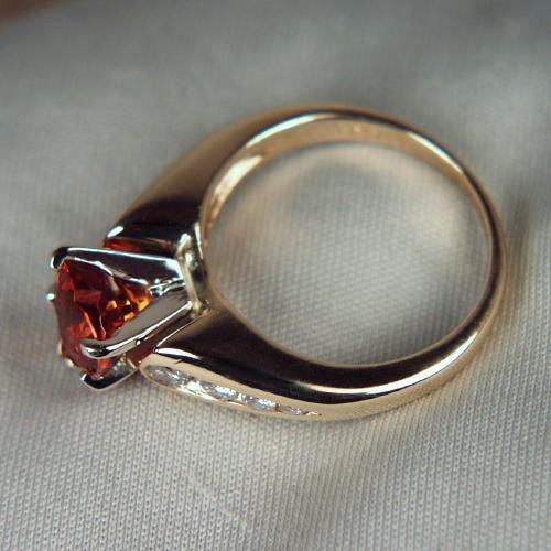Beautiful Mandarin Garnet 14 kt Diamond Ring  Litnon.com