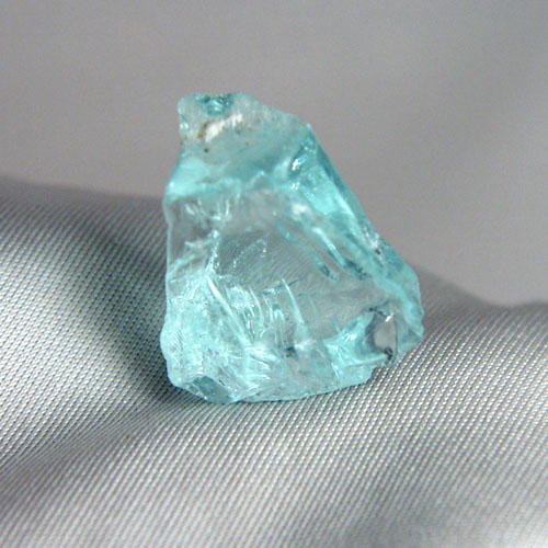 Big Aquamarine Facet Rough Pakistan 17.90 ct  Litnon.com