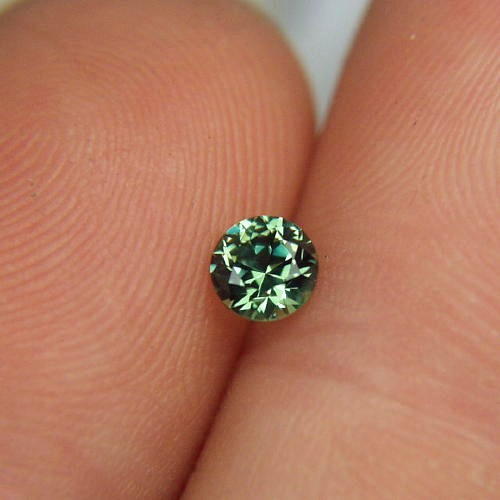 NR$ Top Gem Old Mine Russian Demantoid Garnet  Litnon.com