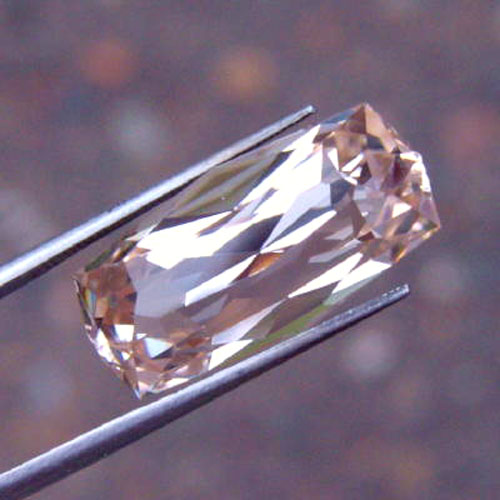 Rare Quality Top Cut Russian Precious Topaz 27.34ct  Litnon.com