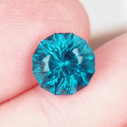  Rare Color Top Cut Oyo Paraiba Tourmaline 6.22 ct  Litnon.com