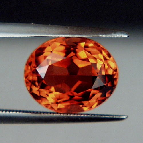 Ultra Rare Russian Imperial Topaz 5.14 ct  Litnon.com