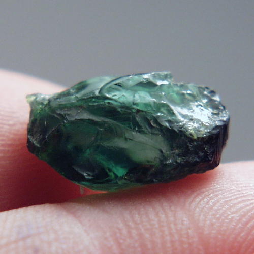 Blue Green Tourmaline Facet Rough Namibia 15.31 ct  Litnon.com