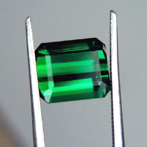 Fine Color Bright Green Tourmaline Afghanistan  Litnon.com