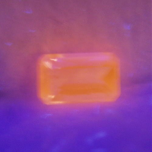 Rare Nice Color Hot Fluorescent Afghan Hackmanite  Litnon.com