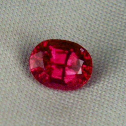 Rare Beautiful Color Natural Ceylon Ruby  Litnon.com