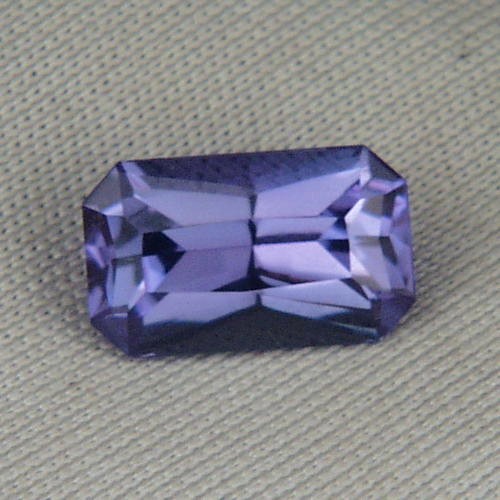 Fine Quality Top Cut and Bright Blue Purple Tanzanite  Litnon.com