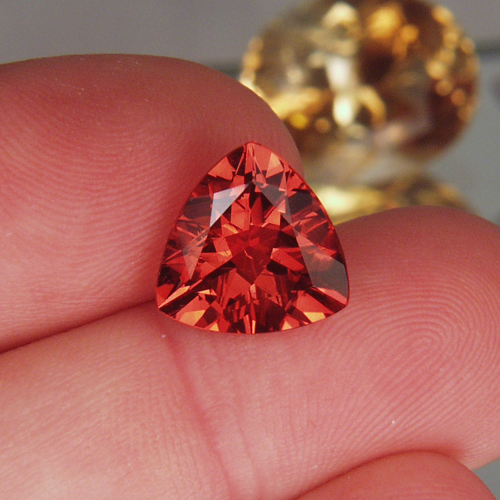 $NR$ Big and Bright Gem Red Orange Andesine 4.61 ct  Litnon.com