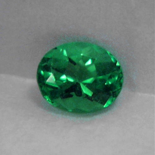 Quality Fine Color Untreated Colombian Emerald  Litnon.com