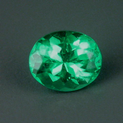 Quality Fine Color Untreated Colombian Emerald  Litnon.com
