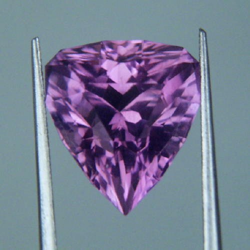 Beautiful Top Cut Natural Amethyst Sri Lanka 6.9ct  Litnon.com