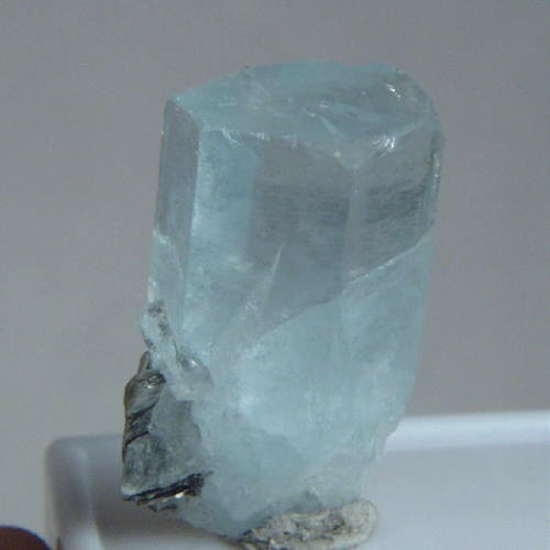 Terminated Aquamarine Beryl Crystal Specimen Pakistan  Litnon.com