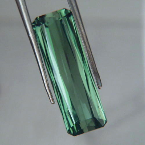 Bright Color Green Tourmaline Namibia 7.71 ct  Litnon.com