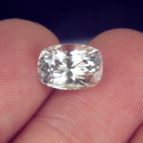 Natural Gem Top Cut Ceylon White Sapphire 4.30 ct  Litnon.com