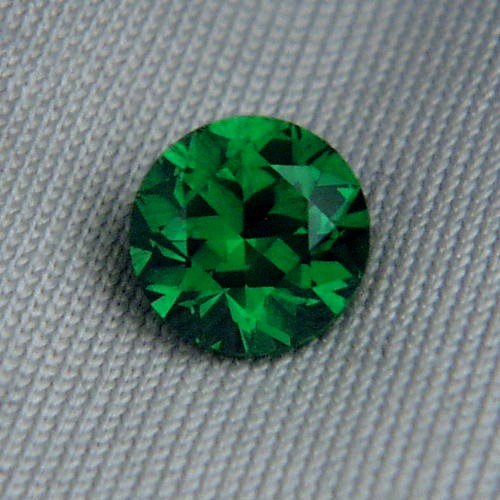  Top Gem Emerald Green Old Mine Russian Demantoid Garnet  Litnon.com